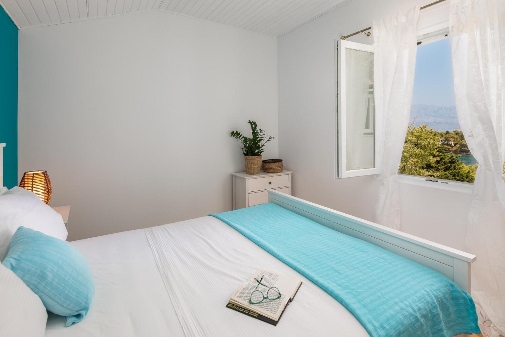 Holiday Home Dora Splitska Esterno foto